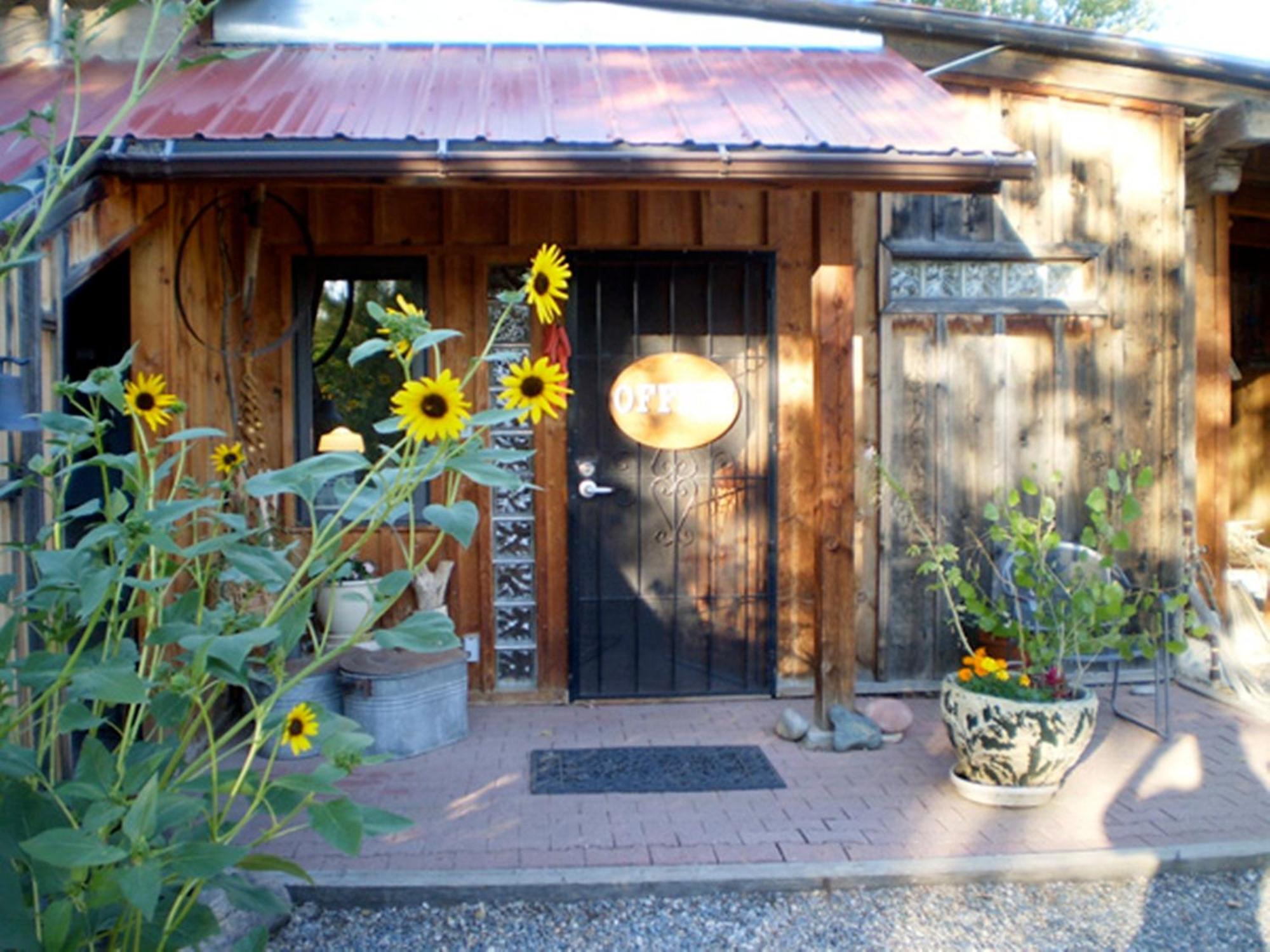Silver River Adobe Inn Bed&Breakfast Farmington Exterior foto